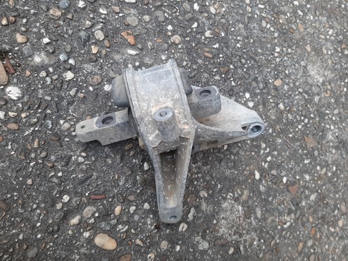 Audi bj01 motorlager - 8z,